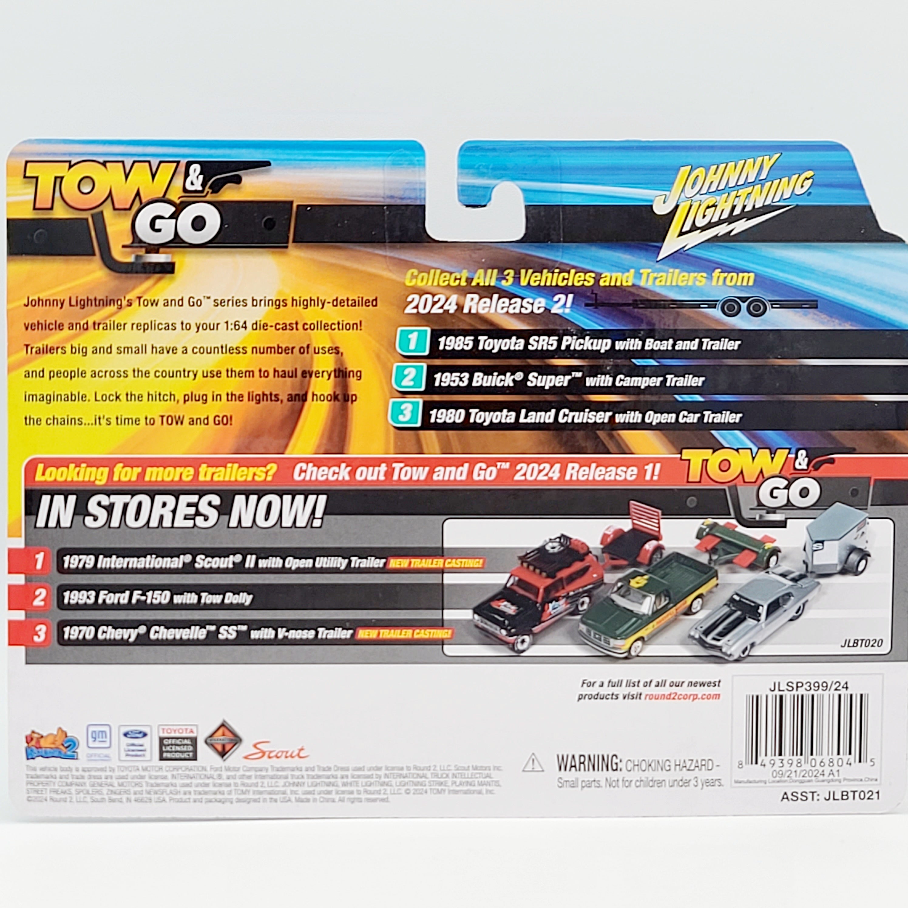 Johnny Lightning '85 Toyota SR5 Pickup w/ Boat & Trailer (2024 Tow & Go Release 2)